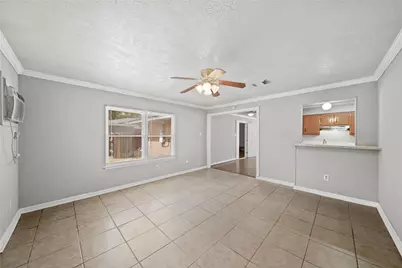 2835 Dragonwick Drive, Houston, TX 77045 - Photo 15