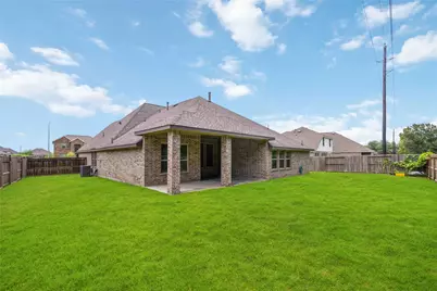15538 Blue Lake Drive, Mont Belvieu, TX 77523 - Photo 33