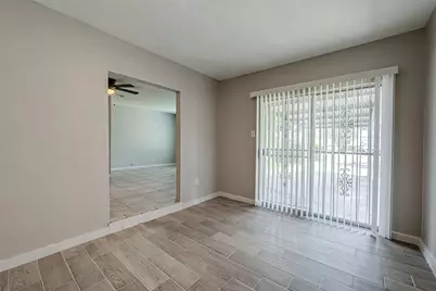 7621 Sundown Drive, Houston, TX 77028 - Photo 5