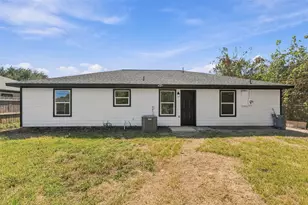 5711 Thrush Dr, Houston, TX 77033 - Photo 37