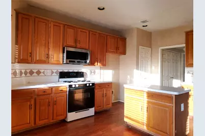 2906 Little Branch Court, Houston, TX 77082 - Photo 9