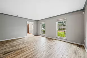 3223 Park Garden Dr, Houston, TX 77339 - Photo 9