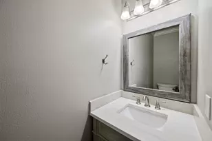 3223 Park Garden Dr, Houston, TX 77339 - Photo 11