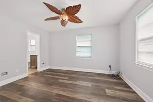 710 Pony Ln, Wallis, TX 77485 - Photo 37