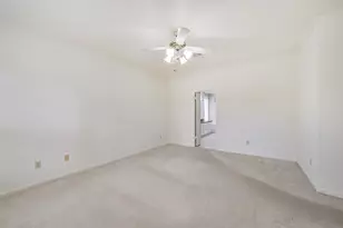 2214 Cherrytree Ridge Ln, Houston, TX 77062 - Photo 25