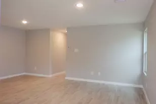 17059 Marie Vlg Dr, Conroe, TX 77306 - Photo 3