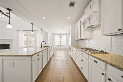 9210 Cold Hollow Lane, Missouri City, TX 77459 - Photo 17