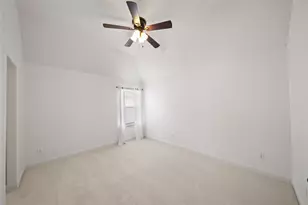 9210 Cold Hollow Ln, Missouri City, TX 77459 - Photo 33