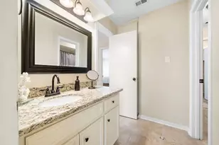 6729 Tournament Dr, Houston, TX 77069 - Photo 17