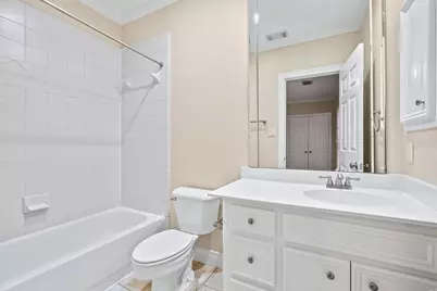 118 Oak Place Drive, Houston, TX 77006 - Photo 19