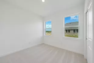 218 Dunovant Dr, Sealy, TX 77474 - Photo 15