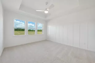 218 Dunovant Dr, Sealy, TX 77474 - Photo 11