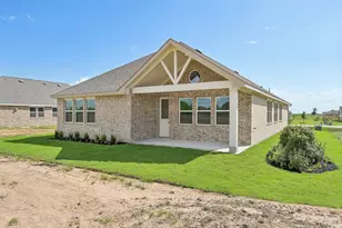 218 Dunovant Dr, Sealy, TX 77474 - Photo 23