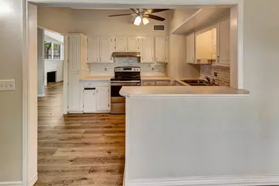 611 Sarah Street, Edna, TX 77957 - Photo 17