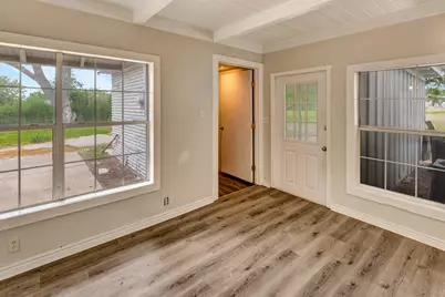 611 Sarah Street, Edna, TX 77957 - Photo 15