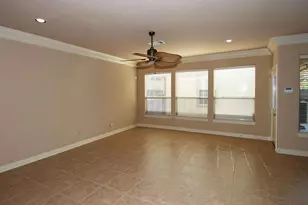 2055 Spring Cedar Ln, Houston, TX 77077 - Photo 7
