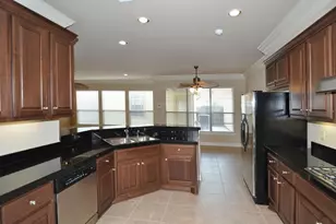 2055 Spring Cedar Ln, Houston, TX 77077 - Photo 9