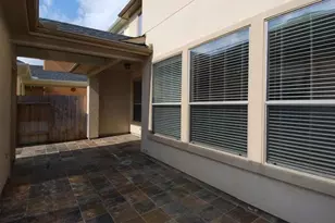 2055 Spring Cedar Ln, Houston, TX 77077 - Photo 17