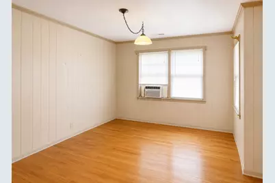 131 Daisy Street, Lake Jackson, TX 77566 - Photo 9