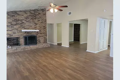 9915 Towne Brook Lane, Sugar Land, TX 77498 - Photo 5