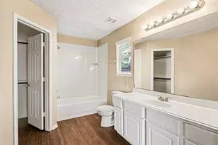 1081 Lasso Ct, Alvin, TX 77511 - Photo 17