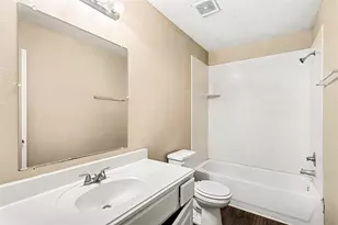 1081 Lasso Ct, Alvin, TX 77511 - Photo 21