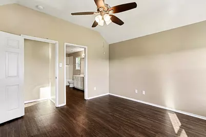 1081 Lasso Court, Alvin, TX 77511 - Photo 15