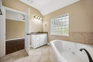 18715 N Thomas Shore Dr, Cypress, TX 77433 - Photo 25
