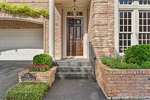 3 Homewood Row Ln, Houston, TX 77056 - Photo 1
