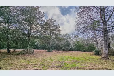 1042 Black Forest Ln, Cat Spring, TX 78933 - Photo 11