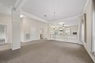 403 Primrose Ln, League City, TX 77573 - Photo 9