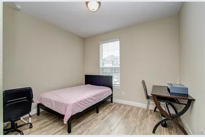 66 Zenith Lane, Sugar Land, TX 77498 - Photo 5