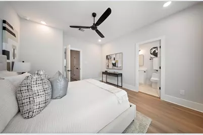 3516 Piney Woods Dr, Houston, TX 77018 - Photo 35