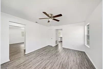 717 Red Oak Avenue, Crosby, TX 77532 - Photo 11