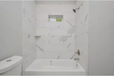 5621 Tommye Street, Houston, TX 77028 - Photo 5