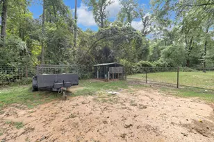 195 County Rd 3667, Splendora, TX 77372 - Photo 25