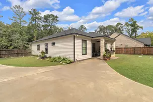 195 County Rd 3667, Splendora, TX 77372 - Photo 23