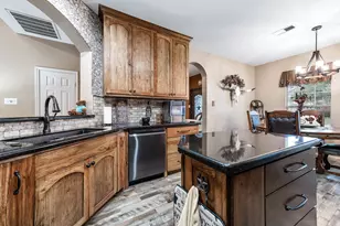 6093 Aldersby Ln, League City, TX 77573 - Photo 11