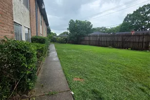 8334 Jorine Dr, Houston, TX 77036 - Photo 15