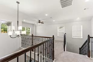 15 Pioneer Canyon Pl, The Woodlands, TX 77375 - Photo 23