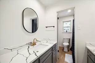 2423 1st St, Stafford, TX 77477 - Photo 25