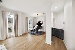 2423 1st St, Stafford, TX 77477 - Photo 7