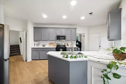 2423 1st Street, Stafford, TX 77477 - Photo 13