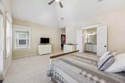 1017 W 16th Street, Houston, TX 77008 - Photo 13