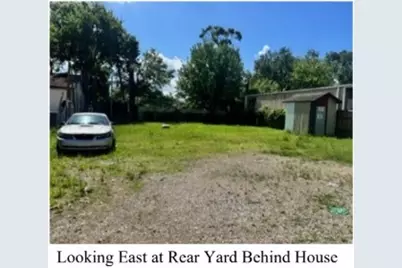 3147 Golfcrest Boulevard, Houston, TX 77087 - Photo 15