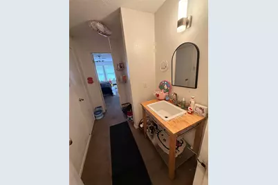 5747 Easthampton #D, Houston, TX 77039 - Photo 11