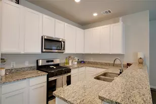 14026 Chinook Dr, Conroe, TX 77384 - Photo 17