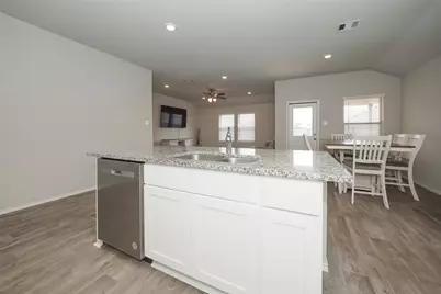 2407 Divot Lane, Navasota, TX 77868 - Photo 11