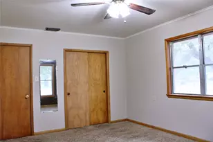 1630 Montezuma St, Columbus, TX 78934 - Photo 21