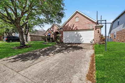 8003 Beaver Street, Baytown, TX 77523 - Photo 3
